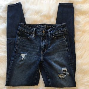American Eagle High Rise Skinny Jeans size 4